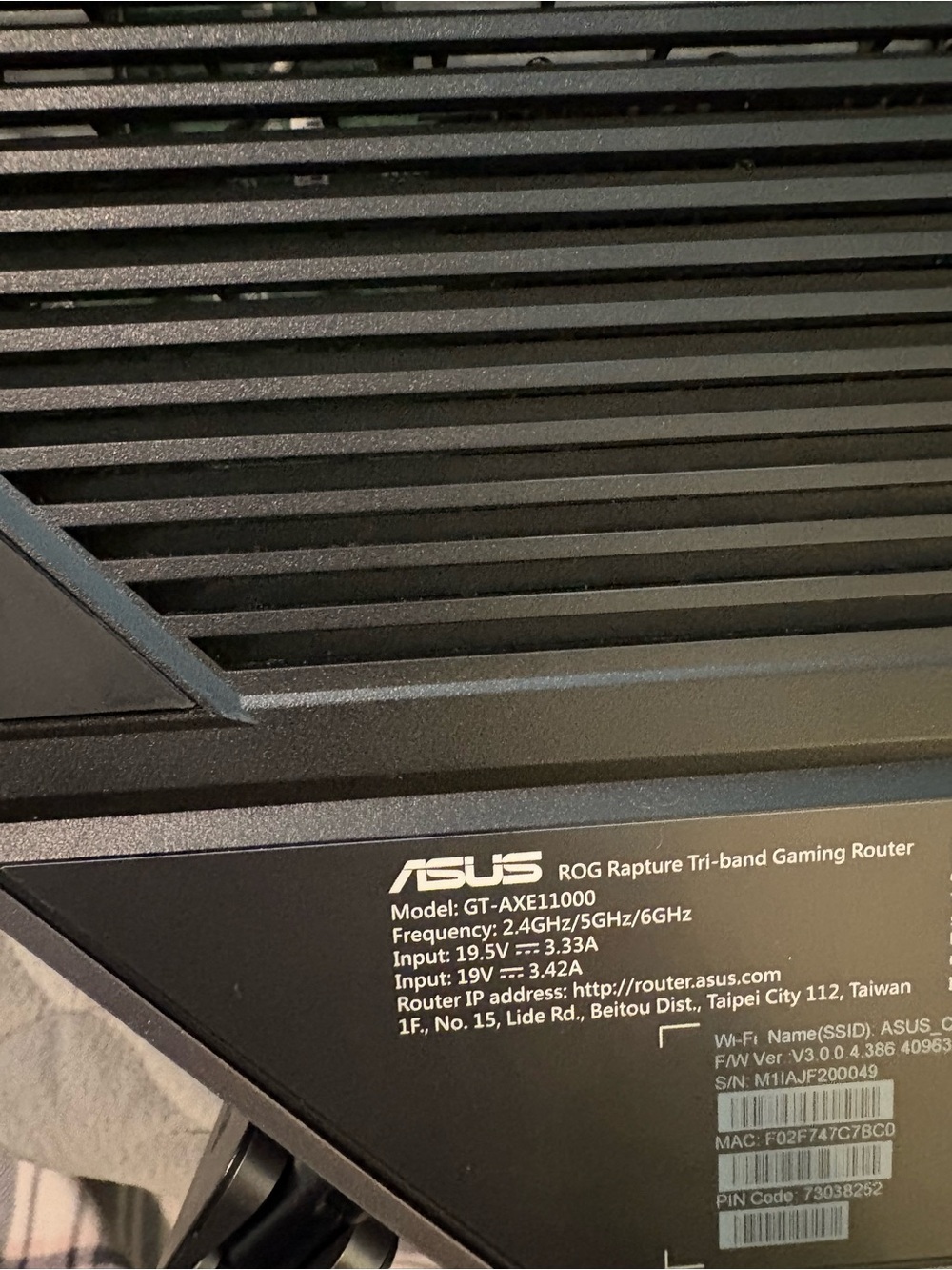 ASUS ROG Rapture Tri Band Gaming Router - Picture 2 of 9